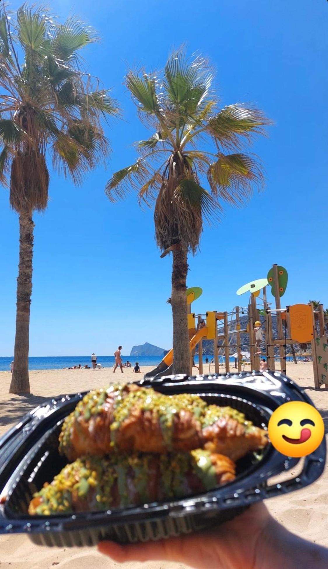Natalie Calpe Sun 100M To The Beach Center Eksteriør bilde
